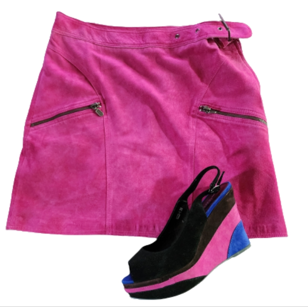 Danier suede leather hot pink mini skirt size 4